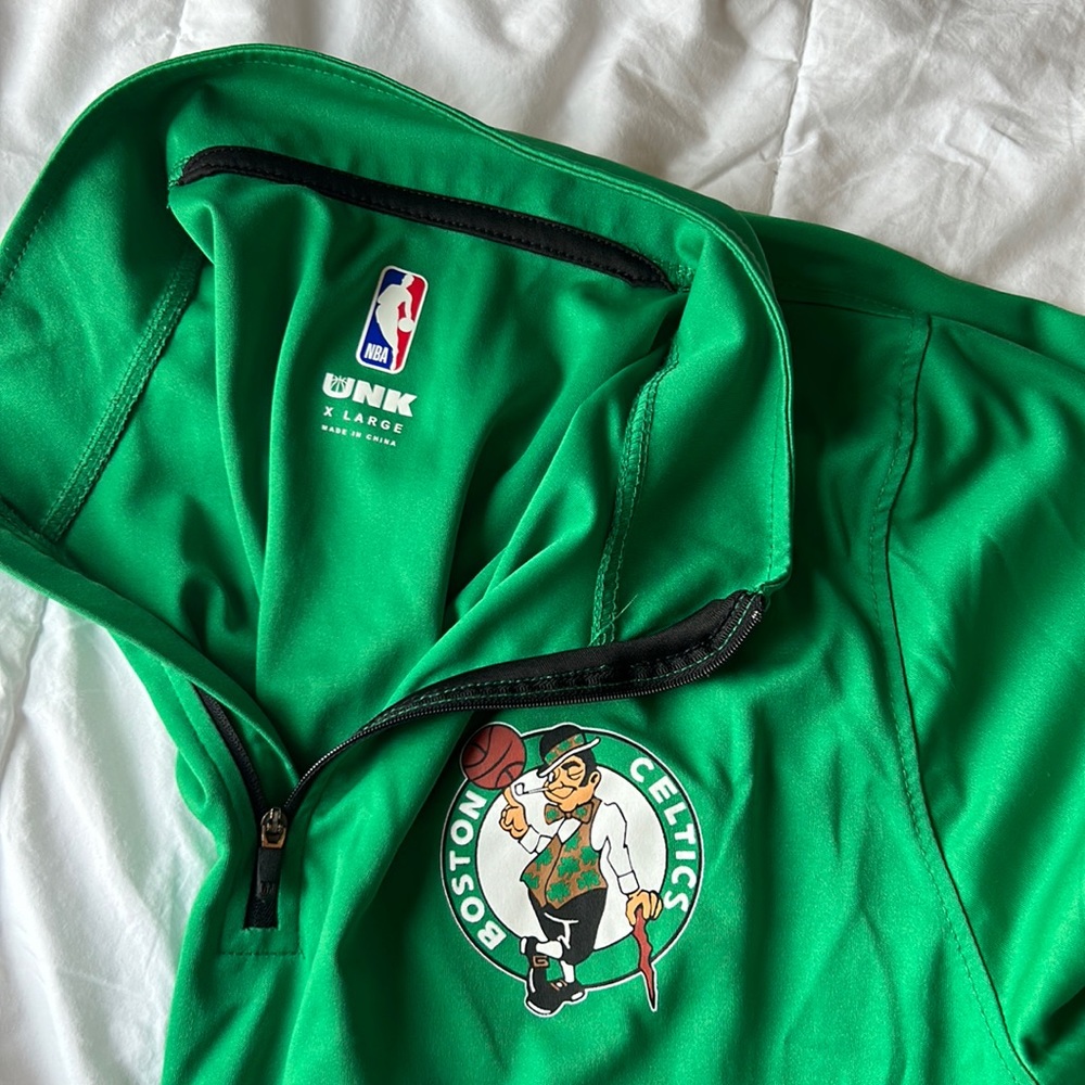 XL Boston Celtics Long Sleeve Quarter Zip Shirt